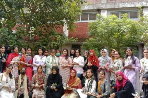 Students and Faculty Plantation Drive on Campus